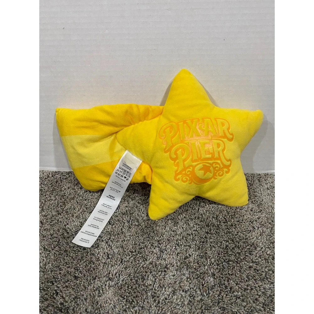 Plush Toy Kids Pixar Pier Shooting Star Disney Yellow OS Excellent